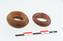 Foto von Bernsteinringperle (NHMW-PRAE-025143)